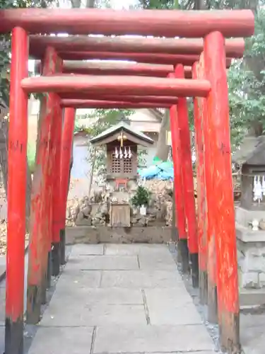 鎮守氷川神社の鳥居