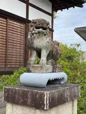 巨椋神社の狛犬