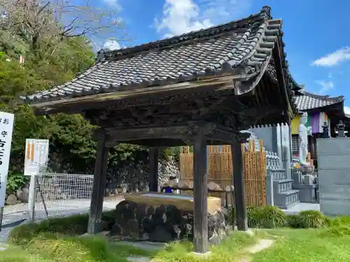 埼玉厄除け開運大師・龍泉寺（切り絵御朱印発祥の寺）(埼玉県)