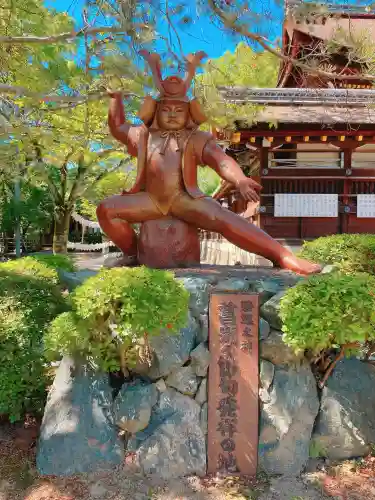 藤森神社の{uncategorized: "未分類", other: "その他", undefined: "問題あり", building: "その他建物", grave: "お墓", sacred_gate: "鳥居", guardian: "狛犬", statue: "像", buddha: "仏像", history: "歴史", nature: "自然", garden: "庭園", animal: "動物", pagoda: "塔", temizu: "手水舎", mountain_gate: "山門・神門", sanctuary: "本殿・本堂", subordinate: "末社・摂社", art: "芸術", scenery: "景色", jizo: "地蔵", ema: "絵馬", goshuin: "御朱印", omikuji: "おみくじ", items: "授与品その他", amulet: "お守り", goshuincho: "御朱印帳", eats: "食事", festival: "お祭り", votive_dance: "神楽", shichigosan: "七五三参", wedding: "結婚式", experience: "体験その他", initially: "初詣", around: "周辺", anti_infection: "感染症対策"}