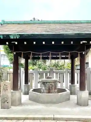 泉尾神社の手水舎