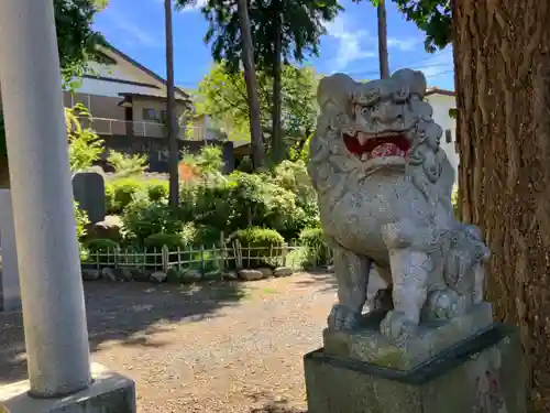 弥生神社の狛犬