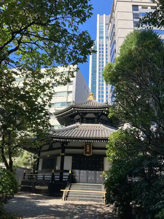 天徳寺の本殿・本堂