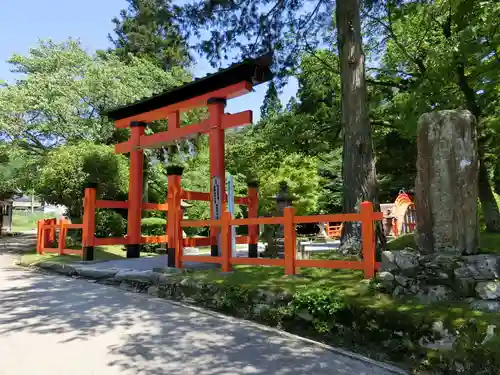 丹生都比売神社の鳥居