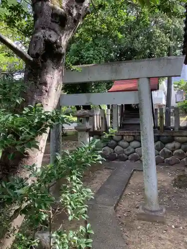 神明社（鳥居松町）の末社・摂社