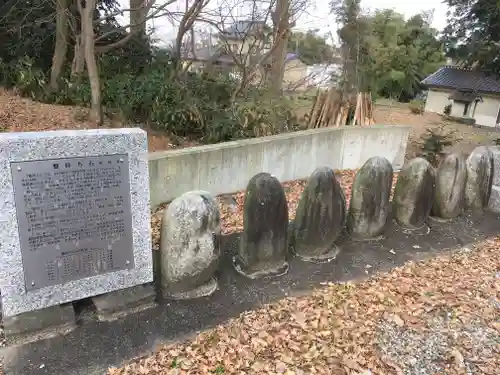 神明社の建物その他