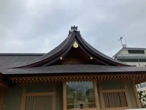 霊巌寺の{uncategorized: "未分類", other: "その他", undefined: "問題あり", building: "その他建物", grave: "お墓", sacred_gate: "鳥居", guardian: "狛犬", statue: "像", buddha: "仏像", history: "歴史", nature: "自然", garden: "庭園", animal: "動物", pagoda: "塔", temizu: "手水舎", mountain_gate: "山門・神門", sanctuary: "本殿・本堂", subordinate: "末社・摂社", art: "芸術", scenery: "景色", jizo: "地蔵", ema: "絵馬", goshuin: "御朱印", omikuji: "おみくじ", items: "授与品その他", amulet: "お守り", goshuincho: "御朱印帳", eats: "食事", festival: "お祭り", votive_dance: "神楽", shichigosan: "七五三参", wedding: "結婚式", experience: "体験その他", initially: "初詣", around: "周辺", anti_infection: "感染症対策"}