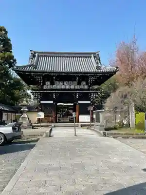梅宮大社の山門・神門