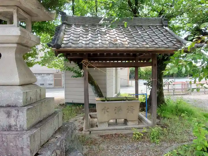 広幡神社の手水舎