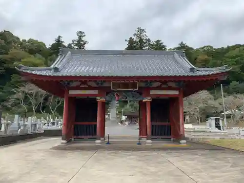 歓喜寺の山門