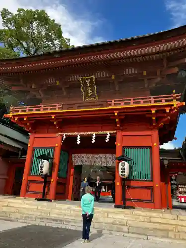 富士山本宮浅間大社の{uncategorized: "未分類", other: "その他", undefined: "問題あり", building: "その他建物", grave: "お墓", sacred_gate: "鳥居", guardian: "狛犬", statue: "像", buddha: "仏像", history: "歴史", nature: "自然", garden: "庭園", animal: "動物", pagoda: "塔", temizu: "手水舎", mountain_gate: "山門・神門", sanctuary: "本殿・本堂", subordinate: "末社・摂社", art: "芸術", scenery: "景色", jizo: "地蔵", ema: "絵馬", goshuin: "御朱印", omikuji: "おみくじ", items: "授与品その他", amulet: "お守り", goshuincho: "御朱印帳", eats: "食事", festival: "お祭り", votive_dance: "神楽", shichigosan: "七五三参", wedding: "結婚式", experience: "体験その他", initially: "初詣", around: "周辺", anti_infection: "感染症対策"}