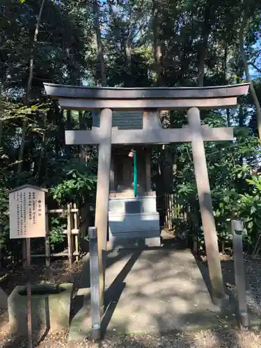 岩槻久伊豆神社の鳥居