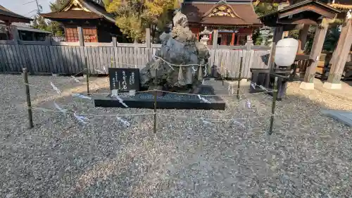 伊賀八幡宮の{uncategorized: "未分類", other: "その他", undefined: "問題あり", building: "その他建物", grave: "お墓", sacred_gate: "鳥居", guardian: "狛犬", statue: "像", buddha: "仏像", history: "歴史", nature: "自然", garden: "庭園", animal: "動物", pagoda: "塔", temizu: "手水舎", mountain_gate: "山門・神門", sanctuary: "本殿・本堂", subordinate: "末社・摂社", art: "芸術", scenery: "景色", jizo: "地蔵", ema: "絵馬", goshuin: "御朱印", omikuji: "おみくじ", items: "授与品その他", amulet: "お守り", goshuincho: "御朱印帳", eats: "食事", festival: "お祭り", votive_dance: "神楽", shichigosan: "七五三参", wedding: "結婚式", experience: "体験その他", initially: "初詣", around: "周辺", anti_infection: "感染症対策"}