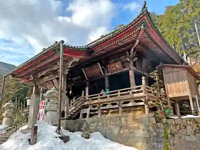 華厳寺の本殿・本堂