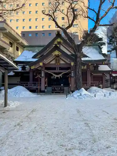 三吉神社の本殿・本堂