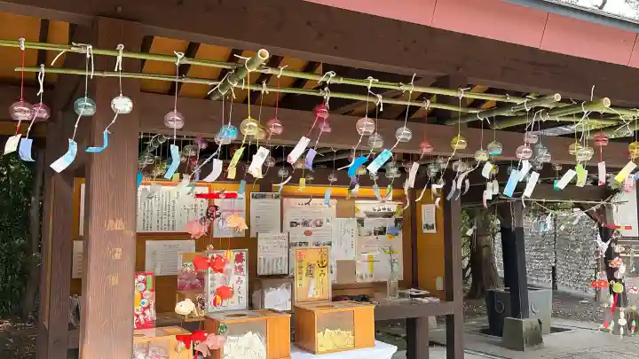 谷山神社の{uncategorized: "未分類", other: "その他", undefined: "問題あり", building: "その他建物", grave: "お墓", sacred_gate: "鳥居", guardian: "狛犬", statue: "像", buddha: "仏像", history: "歴史", nature: "自然", garden: "庭園", animal: "動物", pagoda: "塔", temizu: "手水舎", mountain_gate: "山門・神門", sanctuary: "本殿・本堂", subordinate: "末社・摂社", art: "芸術", scenery: "景色", jizo: "地蔵", ema: "絵馬", goshuin: "御朱印", omikuji: "おみくじ", items: "授与品その他", amulet: "お守り", goshuincho: "御朱印帳", eats: "食事", festival: "お祭り", votive_dance: "神楽", shichigosan: "七五三参", wedding: "結婚式", experience: "体験その他", initially: "初詣", around: "周辺", anti_infection: "感染症対策"}