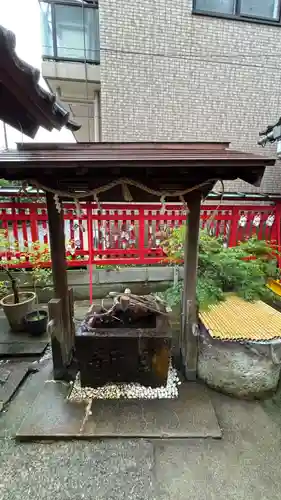 浅野川稲荷神社(石川県)