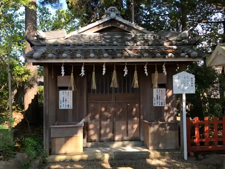 荒井神社の末社・摂社