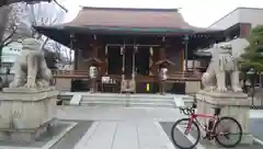 鎧神社の本殿