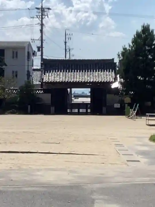 大樹寺(松安院大樹寺)の山門・神門