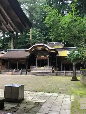 諏訪大社の本殿・本堂