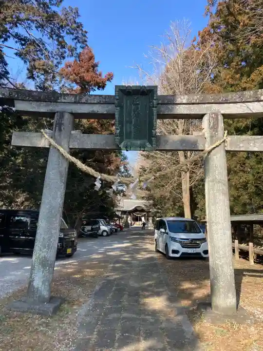網戸神社の{uncategorized: "未分類", other: "その他", undefined: "問題あり", building: "その他建物", grave: "お墓", sacred_gate: "鳥居", guardian: "狛犬", statue: "像", buddha: "仏像", history: "歴史", nature: "自然", garden: "庭園", animal: "動物", pagoda: "塔", temizu: "手水舎", mountain_gate: "山門・神門", sanctuary: "本殿・本堂", subordinate: "末社・摂社", art: "芸術", scenery: "景色", jizo: "地蔵", ema: "絵馬", goshuin: "御朱印", omikuji: "おみくじ", items: "授与品その他", amulet: "お守り", goshuincho: "御朱印帳", eats: "食事", festival: "お祭り", votive_dance: "神楽", shichigosan: "七五三参", wedding: "結婚式", experience: "体験その他", initially: "初詣", around: "周辺", anti_infection: "感染症対策"}