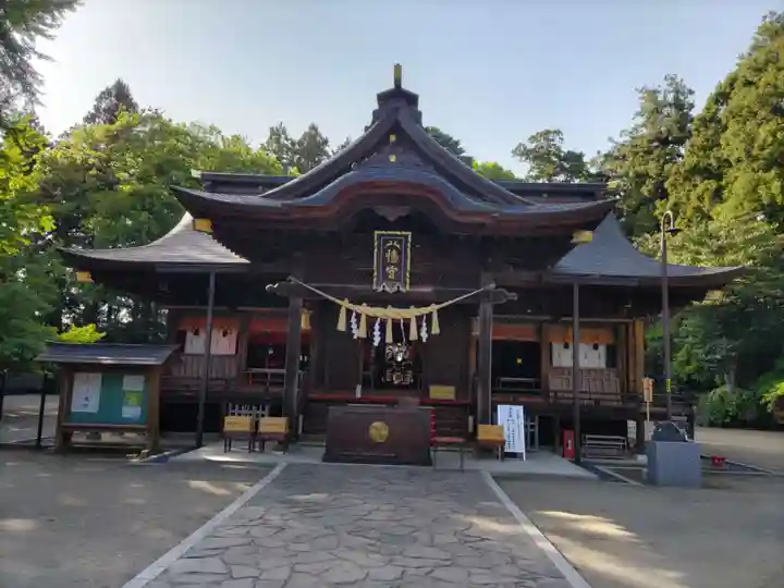 水戸八幡宮の本殿・本堂