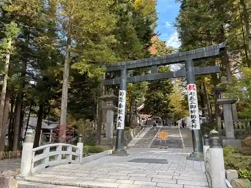 諏訪大社下社秋宮(長野県)