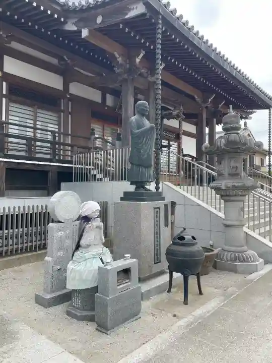 多聞寺の{uncategorized: "未分類", other: "その他", undefined: "問題あり", building: "その他建物", grave: "お墓", sacred_gate: "鳥居", guardian: "狛犬", statue: "像", buddha: "仏像", history: "歴史", nature: "自然", garden: "庭園", animal: "動物", pagoda: "塔", temizu: "手水舎", mountain_gate: "山門・神門", sanctuary: "本殿・本堂", subordinate: "末社・摂社", art: "芸術", scenery: "景色", jizo: "地蔵", ema: "絵馬", goshuin: "御朱印", omikuji: "おみくじ", items: "授与品その他", amulet: "お守り", goshuincho: "御朱印帳", eats: "食事", festival: "お祭り", votive_dance: "神楽", shichigosan: "七五三参", wedding: "結婚式", experience: "体験その他", initially: "初詣", around: "周辺", anti_infection: "感染症対策"}