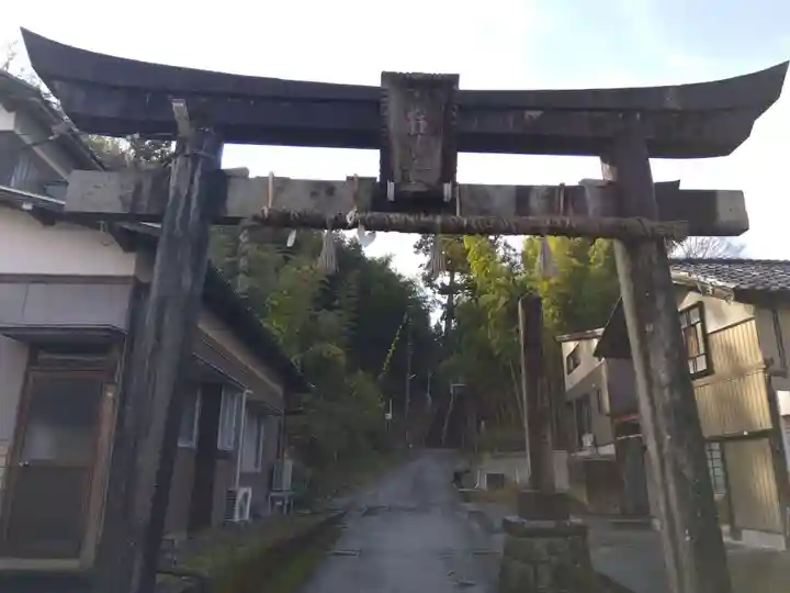 岡山神社(福井県)
