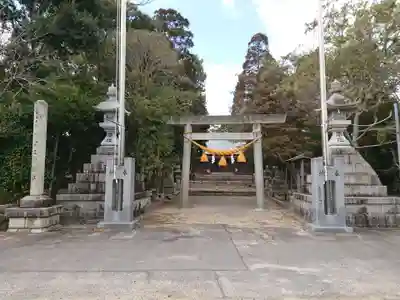 大鹿三宅神社の鳥居