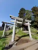 諏訪神社の鳥居