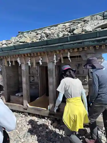 雄山神社峰本社の本殿・本堂