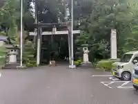 白山比咩神社の{uncategorized: "未分類", other: "その他", undefined: "問題あり", building: "その他建物", grave: "お墓", sacred_gate: "鳥居", guardian: "狛犬", statue: "像", buddha: "仏像", history: "歴史", nature: "自然", garden: "庭園", animal: "動物", pagoda: "塔", temizu: "手水舎", mountain_gate: "山門・神門", sanctuary: "本殿・本堂", subordinate: "末社・摂社", art: "芸術", scenery: "景色", jizo: "地蔵", ema: "絵馬", goshuin: "御朱印", omikuji: "おみくじ", items: "授与品その他", amulet: "お守り", goshuincho: "御朱印帳", eats: "食事", festival: "お祭り", votive_dance: "神楽", shichigosan: "七五三参", wedding: "結婚式", experience: "体験その他", initially: "初詣", around: "周辺", anti_infection: "感染症対策"}