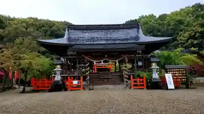 龍田大社の本殿・本堂