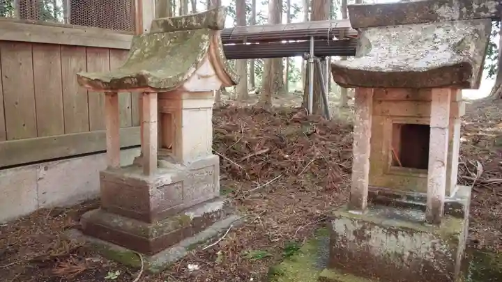 栖克神社の末社・摂社