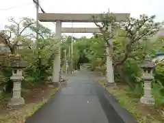 神明社の鳥居