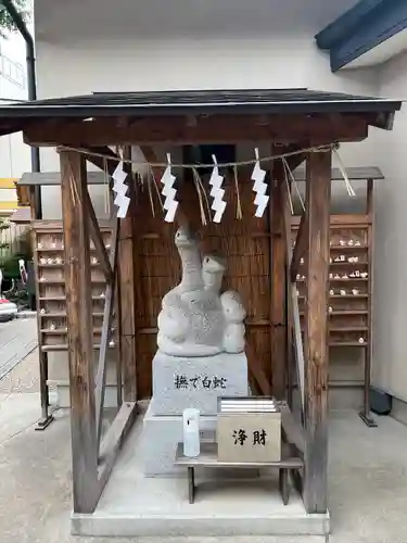 蛇窪神社の狛犬