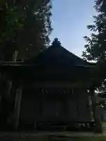 岩上神社の{uncategorized: "未分類", other: "その他", undefined: "問題あり", building: "その他建物", grave: "お墓", sacred_gate: "鳥居", guardian: "狛犬", statue: "像", buddha: "仏像", history: "歴史", nature: "自然", garden: "庭園", animal: "動物", pagoda: "塔", temizu: "手水舎", mountain_gate: "山門・神門", sanctuary: "本殿・本堂", subordinate: "末社・摂社", art: "芸術", scenery: "景色", jizo: "地蔵", ema: "絵馬", goshuin: "御朱印", omikuji: "おみくじ", items: "授与品その他", amulet: "お守り", goshuincho: "御朱印帳", eats: "食事", festival: "お祭り", votive_dance: "神楽", shichigosan: "七五三参", wedding: "結婚式", experience: "体験その他", initially: "初詣", around: "周辺", anti_infection: "感染症対策"}