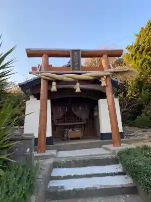 織幡神社の末社・摂社
