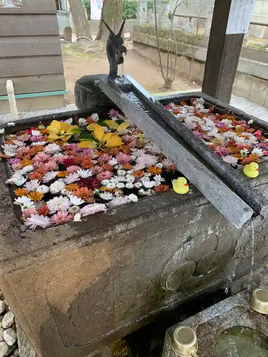 上野総社神社の手水舎