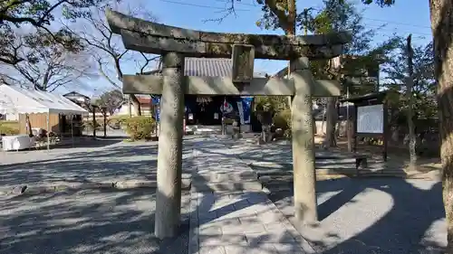 坂本八幡宮の鳥居