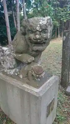 伊去波夜和気命神社の狛犬