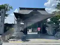 豊川閣 妙厳寺の山門・神門