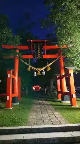 生島足島神社の鳥居