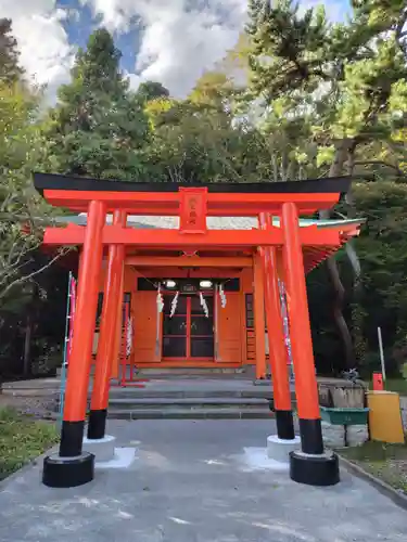 鶴若稲荷神社(北海道)