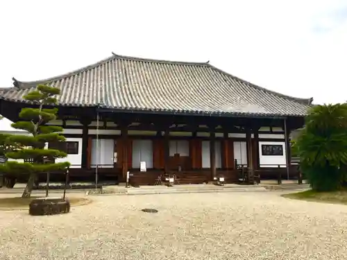 法華寺の本殿・本堂