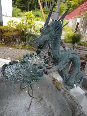 西方寺の手水舎