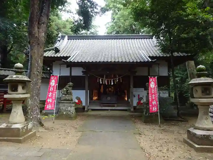 日吉神社の本殿・本堂