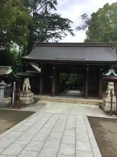 川口神社の山門